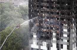 Mở cuộc điều tra nguyên nhân vụ cháy chung cư ở Anh